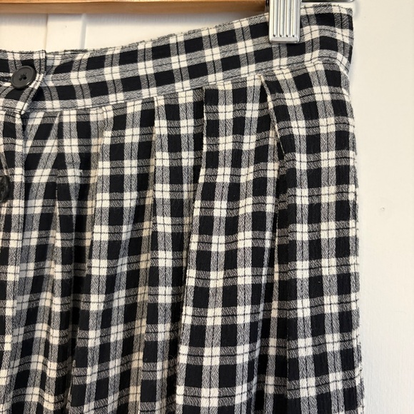 Liz Claiborne Black and White Plaid A-Line Skirt 6 - Picture 3 of 7